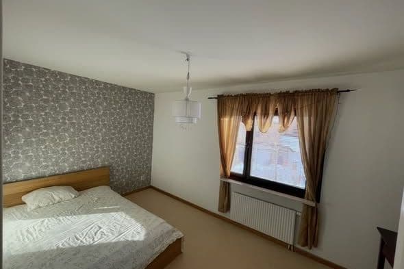 Möblerat rum uthyres centralt i Uppsala