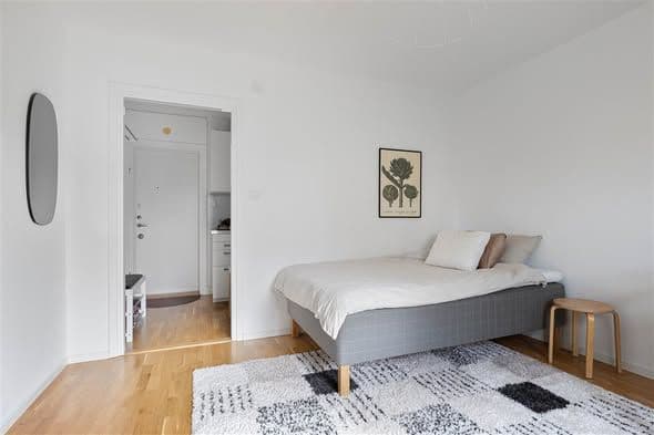 Central 1a i Höganäs med eget badrum